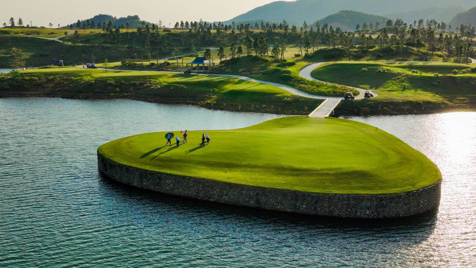 Thanh Lanh Valley Golf & Resort 