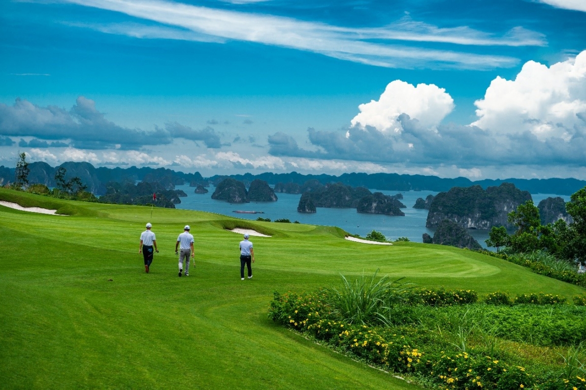 sân golf tốt nhất Hà Nội