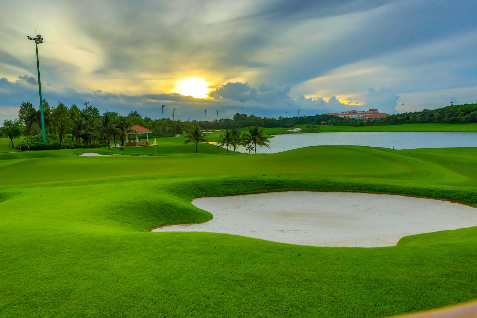 Tân Sơn Nhất Golf Course